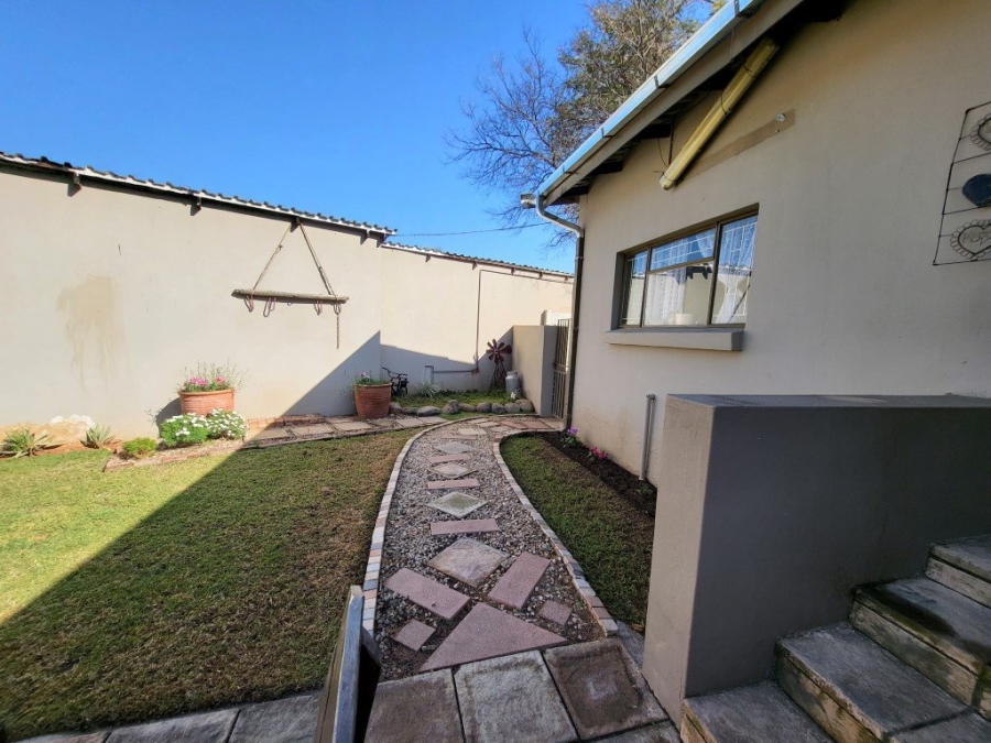 To Let 3 Bedroom Property for Rent in Brits North West